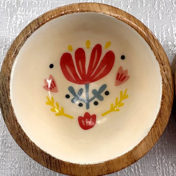 Danica Studio Frida Mango Wood Trinket Bowls With Handpainted Floral Design 4.5" - Picture 4 of 7
